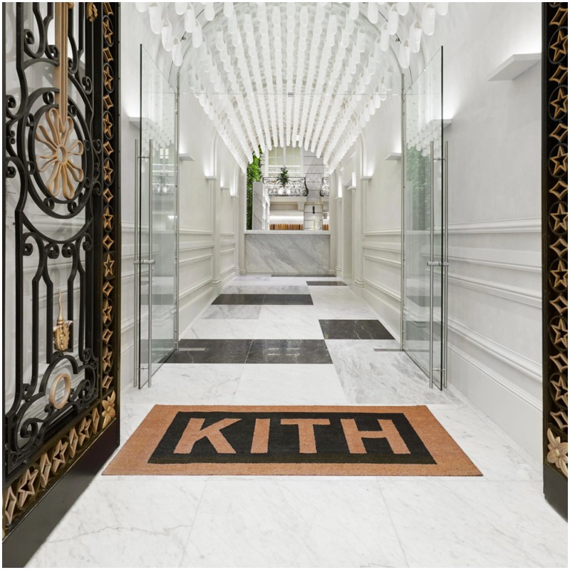 Top 4 White Marble Varieties for Interior Design in 2023 3 CarraraWhiteMarbleFloorandWs