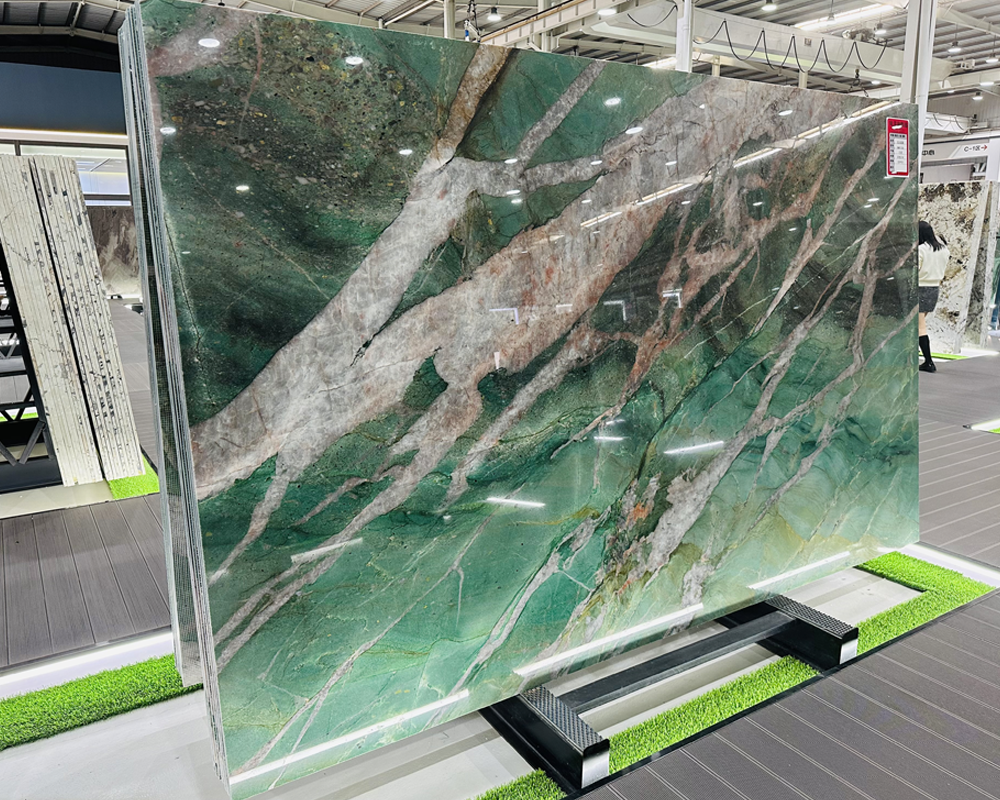 Green Quartzite Slabs 17 Patagonia Emerald Quartzite Slabs