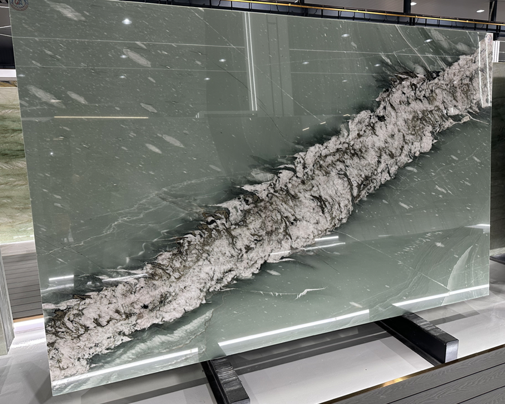 Verde Maestro Polished Quartzite​ Stone