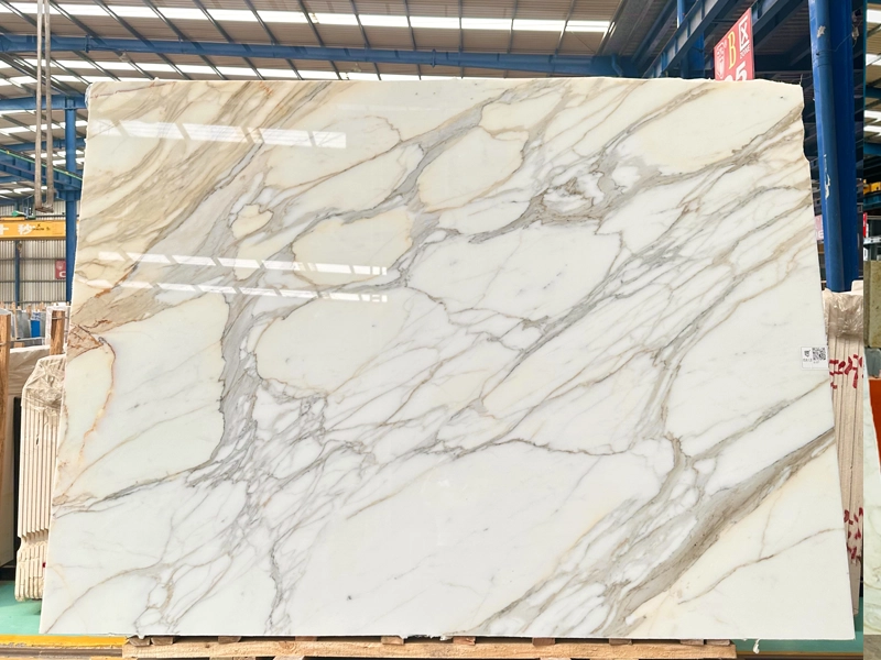 Calacatta White 6 Calacatta Oro Marble