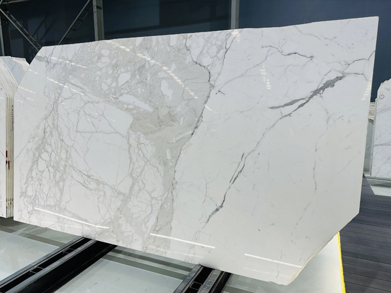 Calacatta White 2 Calacatta White Marble Polished Slabs