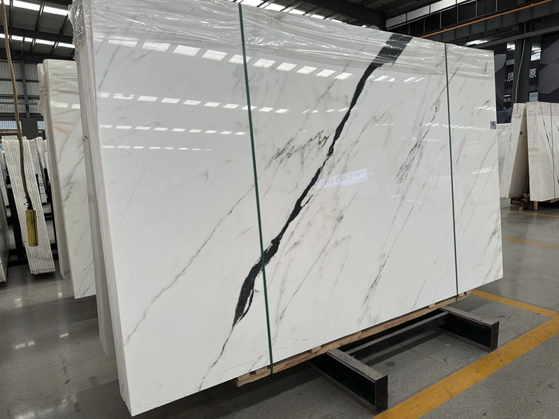 Oriental​ Calacatta Marble Slabs