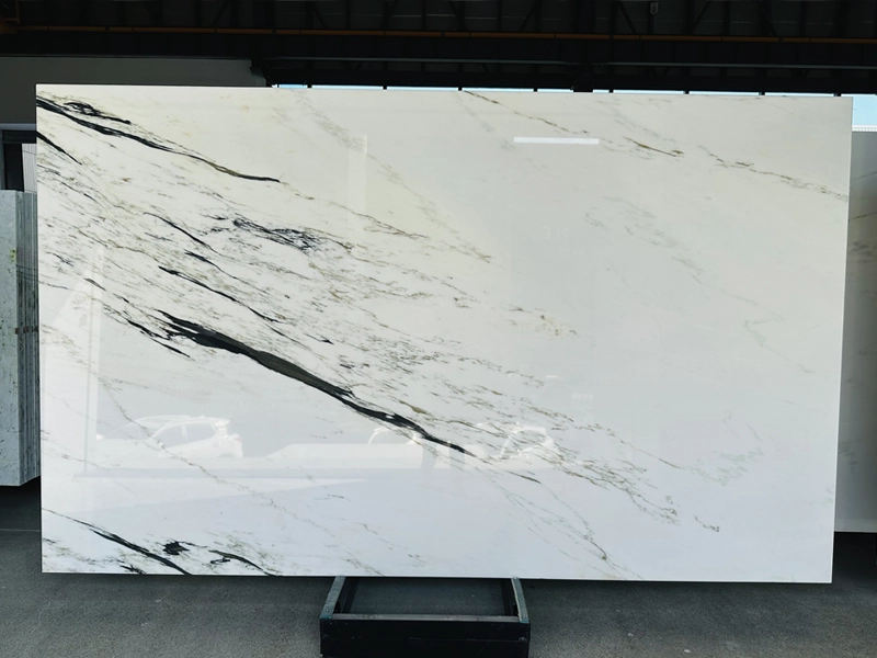Oriental​ Calacatta White Marble
